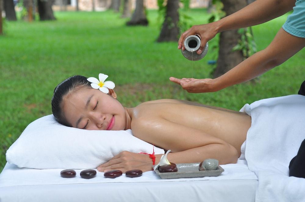The Privilege Floor By Lotus Blanc Sziemreap Kültér fotó